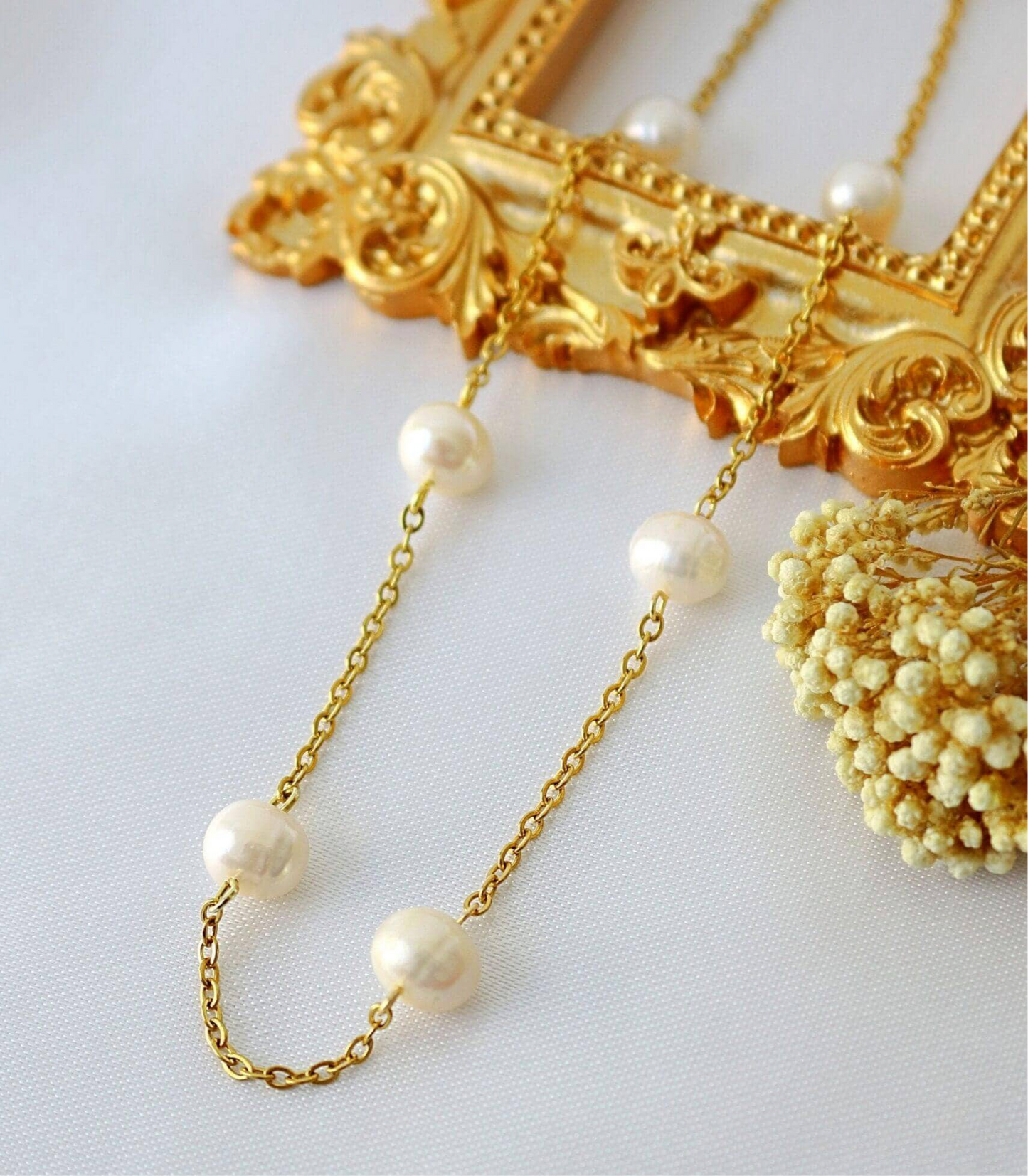 The Camellia Necklace