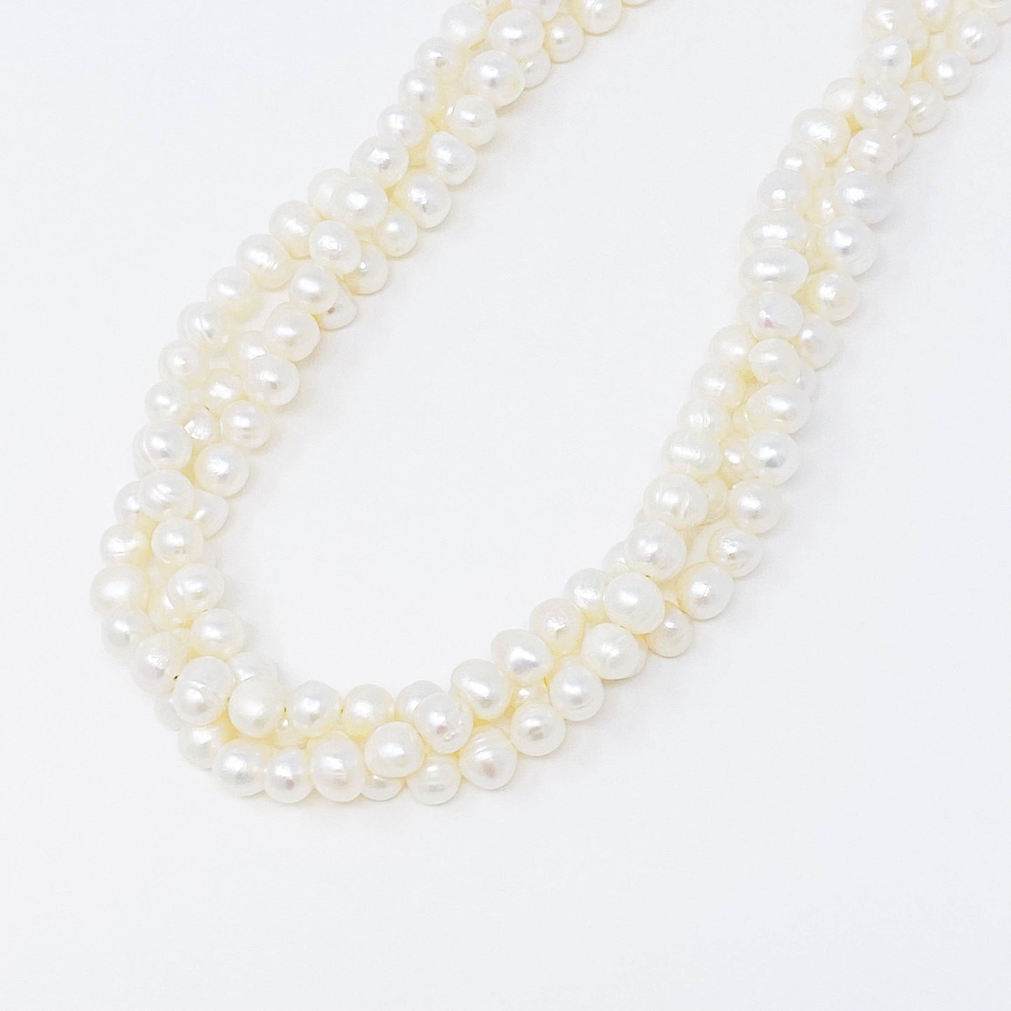 The Charleston Place Freshwater Pearl Necklace