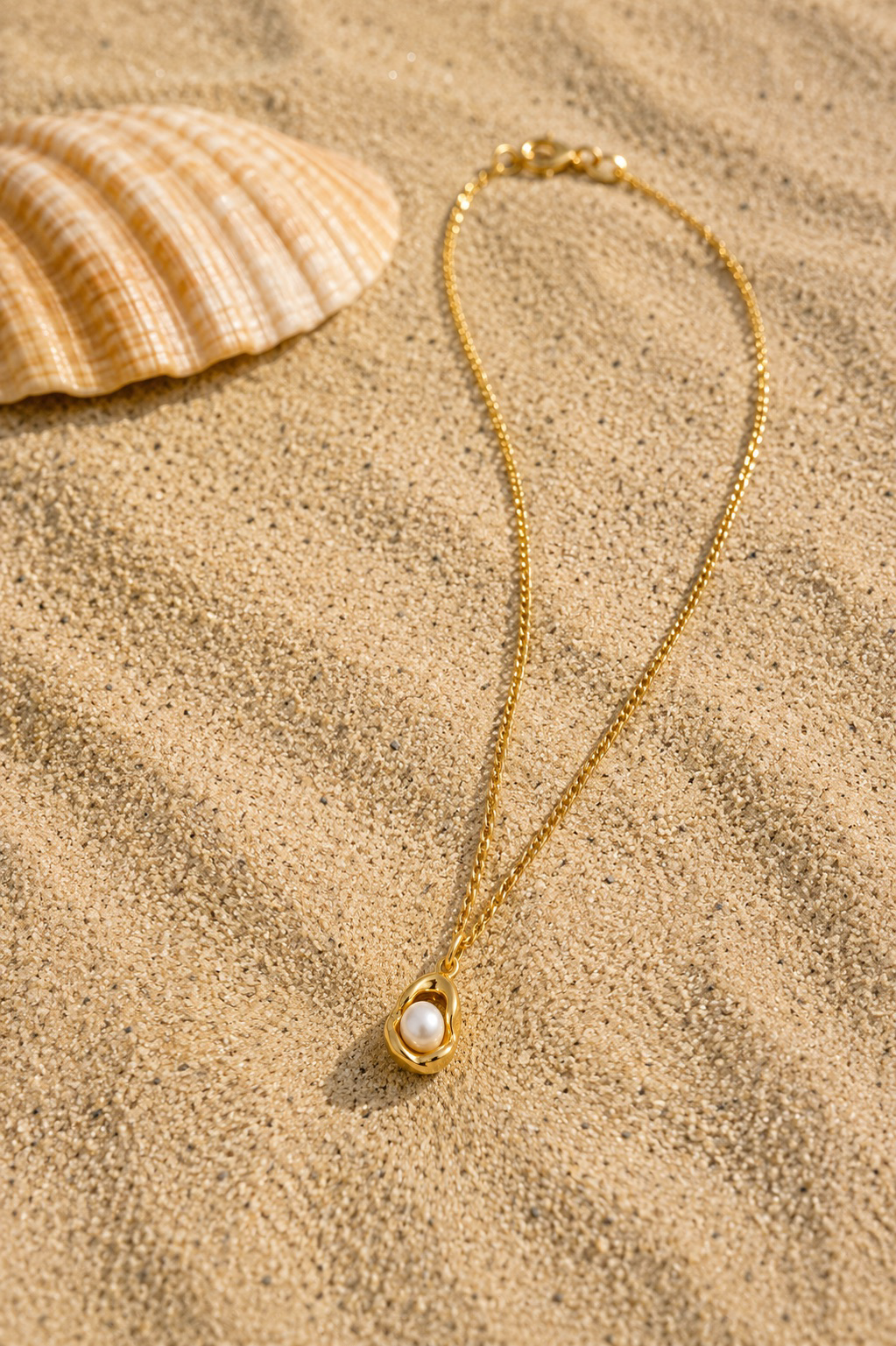 The Oyster Point Necklace