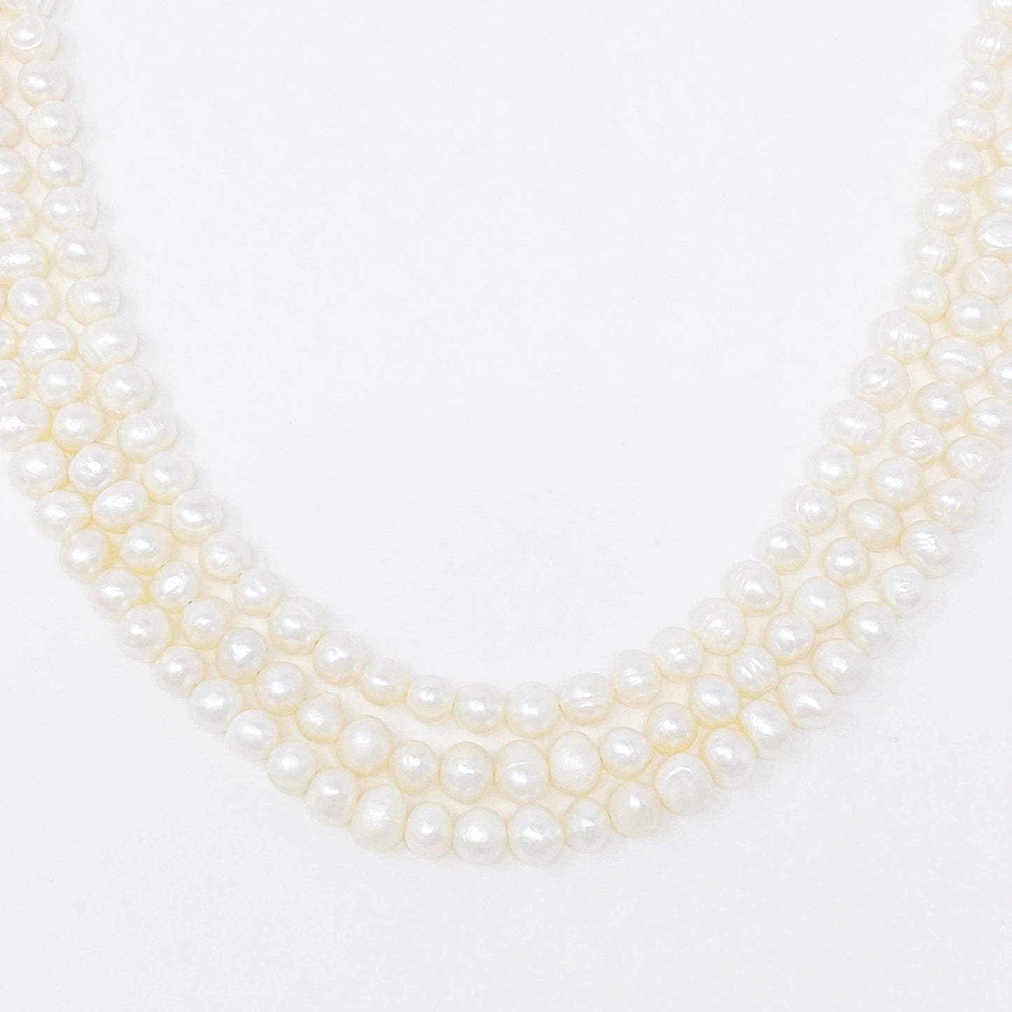 The Charleston Place Freshwater Pearl Necklace